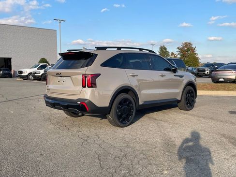 New 2026 Kia Sorento SX image 8