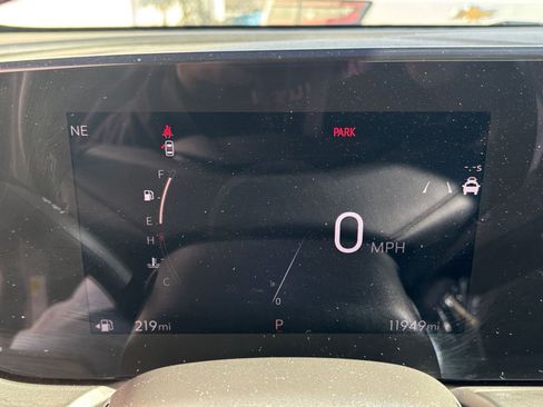 Used 2025 Buick Encore GX Preferred image 40