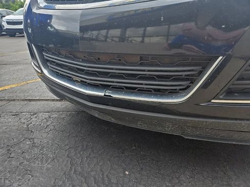 Used 2016 Chevrolet Traverse LT w/ Style and Technology Package AWD/4WD image 13