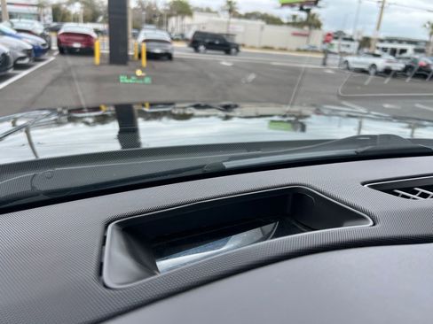 Used 2020 Cadillac Escalade ESV Luxury w/ Escalade Sport Edition image 39