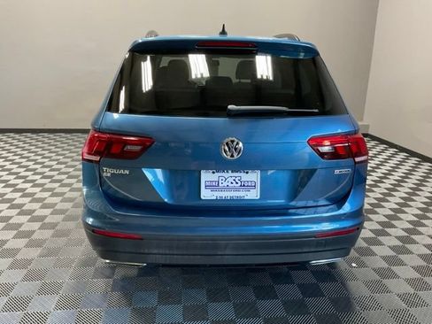 Used 2019 Volkswagen Tiguan SE w/ Panoramic Sunroof Package AWD/4WD image 11