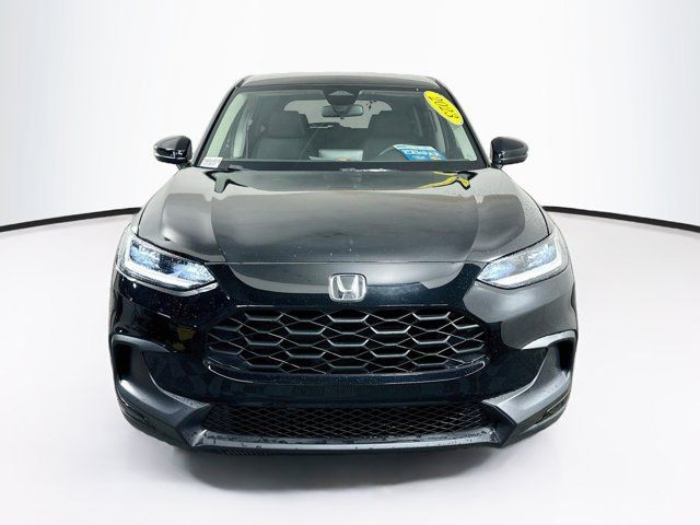 Used 2023 Honda HR-V LX image 2