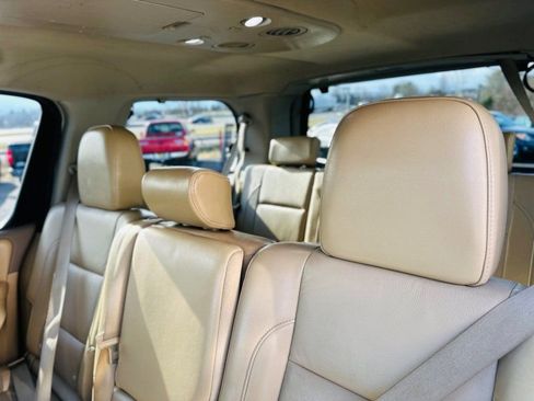 Used 2013 Nissan Armada Platinum image 22