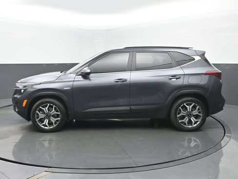 Used 2023 Kia Seltos EX AWD/4WD image 6