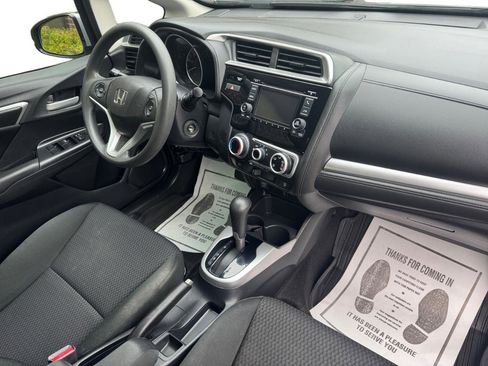 Used 2020 Honda Fit LX image 4