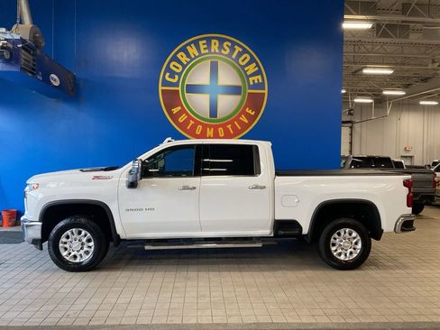 Used 2020 Chevrolet Silverado 3500 LTZ w/ Gooseneck/5TH Wheel Package image 16