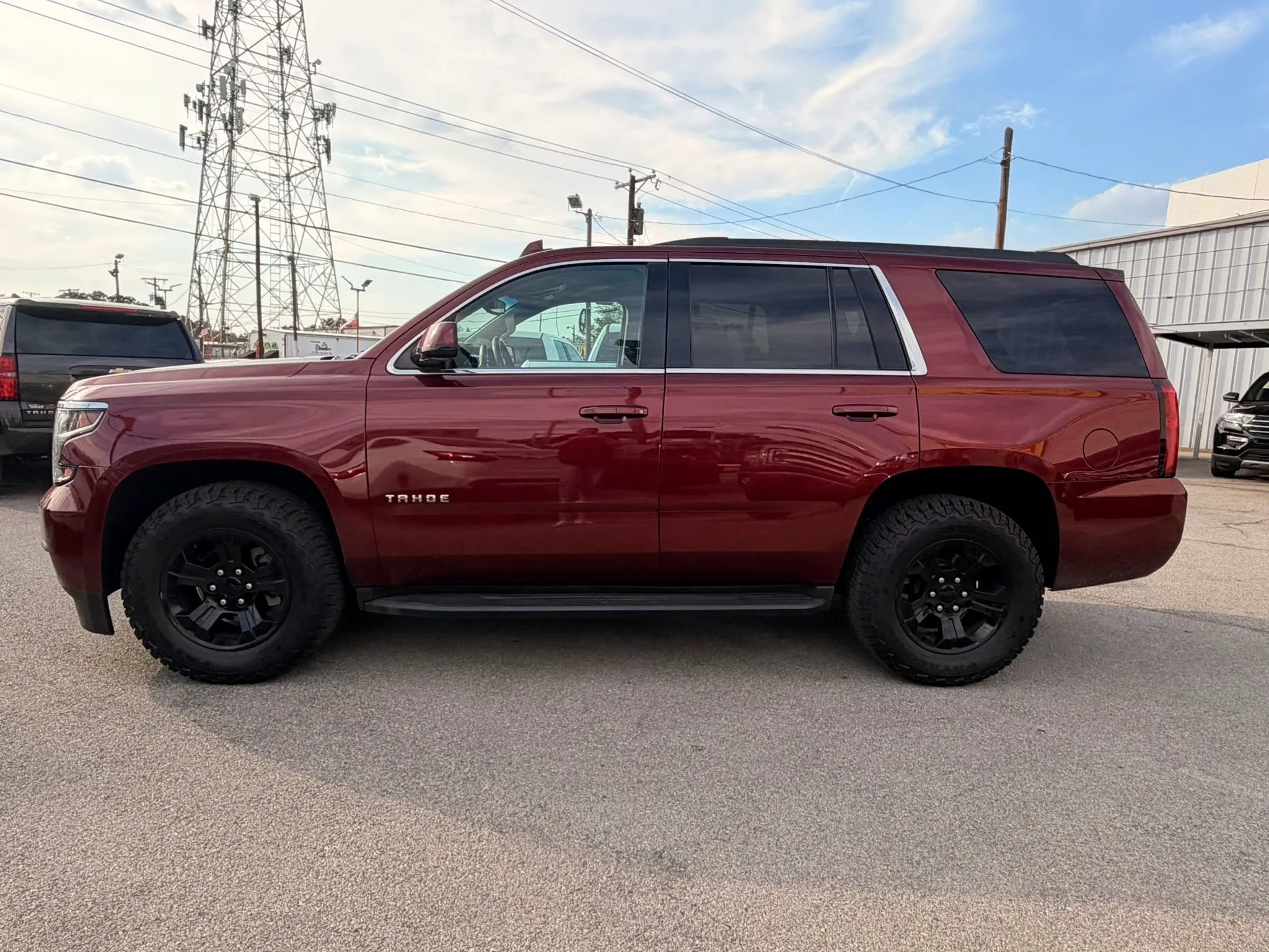 Used 2019 Chevrolet Tahoe LS w/ Max Trailering Package AWD/4WD image 8