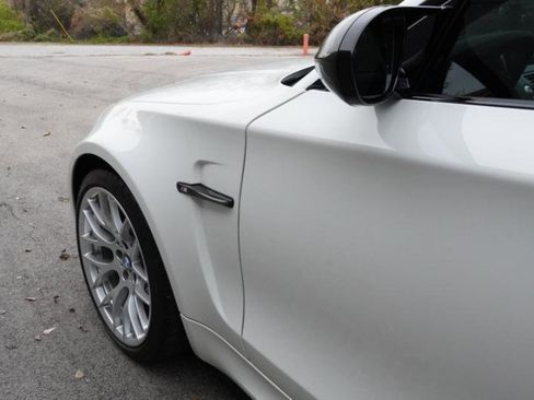 Used 2011 BMW 1 Series M image 18