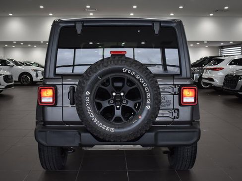 Used 2021 Jeep Wrangler Sport AWD/4WD image 10