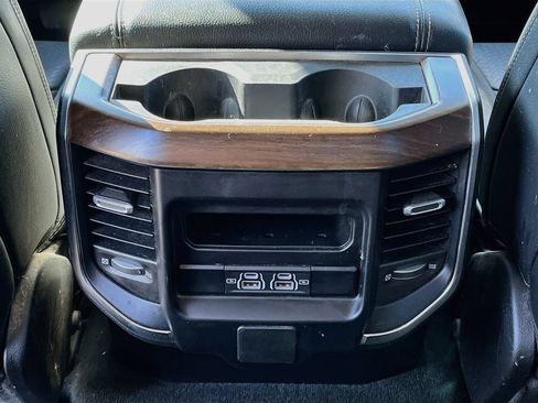 Used 2022 RAM 1500 Laramie RWD image 30
