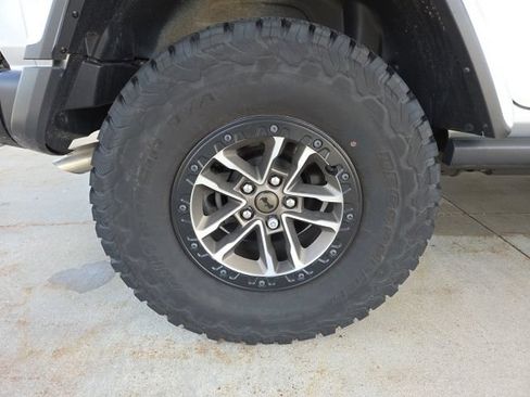 Used 2024 Jeep Wrangler Unlimited Rubicon 392 AWD/4WD image 86
