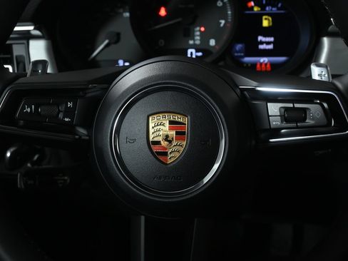 Used 2026 Porsche Macan AWD/4WD image 19