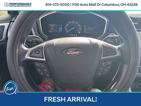 Used 2019 Ford Fusion SE image 19