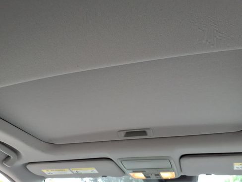 Used 2018 Honda CR-V EX-L image 10