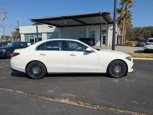 Used 2025 Mercedes-Benz C 300 Sedan image 4