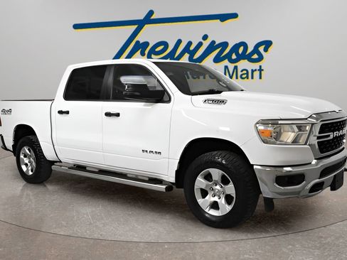 Used 2023 RAM 1500 Lone Star AWD/4WD image 1