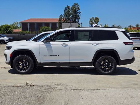 New 2026 Jeep Grand Cherokee L 4WD image 4