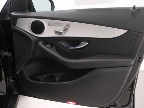 Certified 2022 Mercedes-Benz GLC 300 GLC 300 image 24