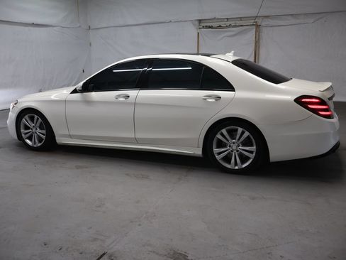 Used 2019 Mercedes-Benz S 450 Sedan image 4