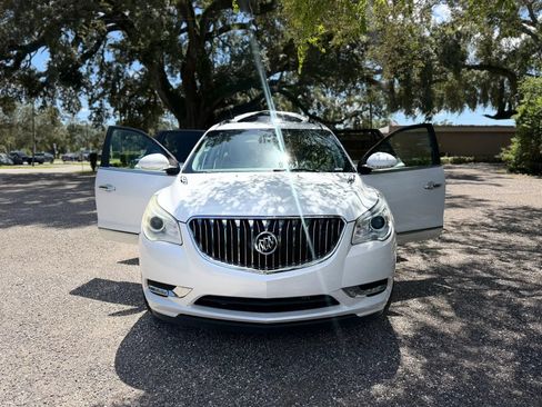Used 2016 Buick Enclave Convenience FWD image 2