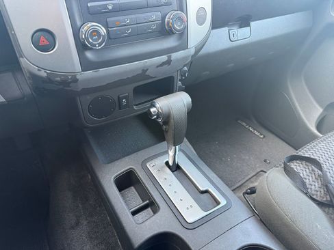 Used 2017 Nissan Frontier SV image 26