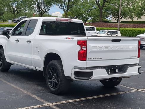 Used 2024 Chevrolet Silverado 1500 Custom AWD/4WD image 8