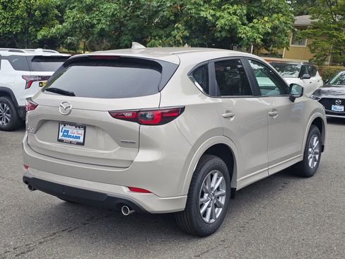 New 2025 MAZDA CX-5 AWD 2.5 S w/ Preferred Package image 5