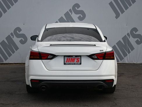Used 2019 Nissan Altima 2.5 SR FWD image 6