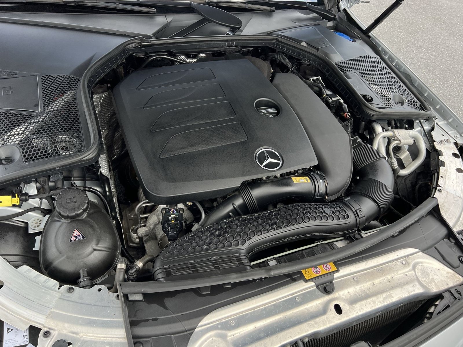 Used 2021 Mercedes-Benz C 300 4MATIC Sedan image 26