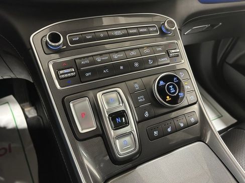 Used 2022 Hyundai Santa Fe Calligraphy image 19