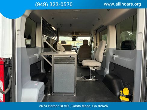 Used 2018 Ford Transit 150 XLT image 14