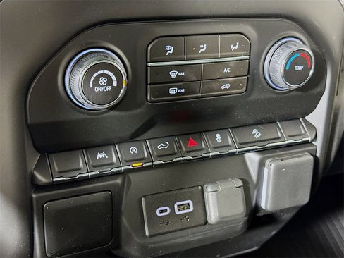 New 2026 Chevrolet Silverado 1500 Custom Trail Boss w/ Turbomax Blackout Package image 10