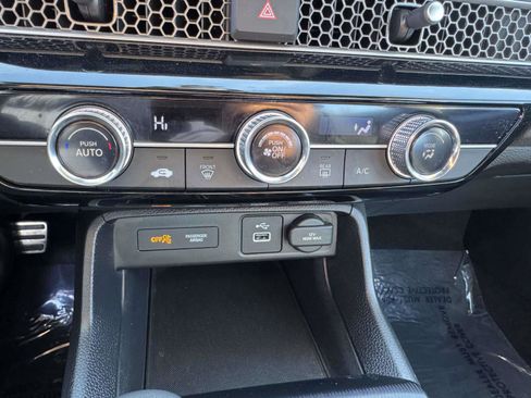 Used 2024 Honda Civic Sport image 36