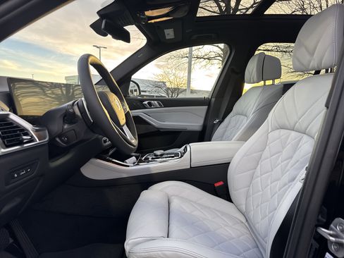 New 2026 BMW X5 xDrive40i image 10