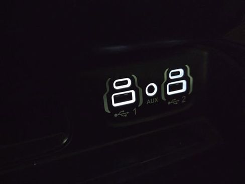 Used 2021 RAM 1500 Limited image 25