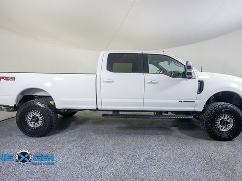 Used 2022 Ford F350 Lariat w/ Lariat Ultimate Package AWD/4WD image 8