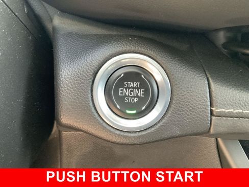 Used 2023 Buick Envision Preferred FWD image 33