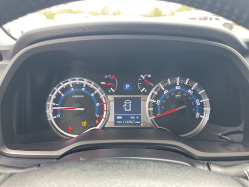 Used 2019 Toyota 4Runner Limited image 4