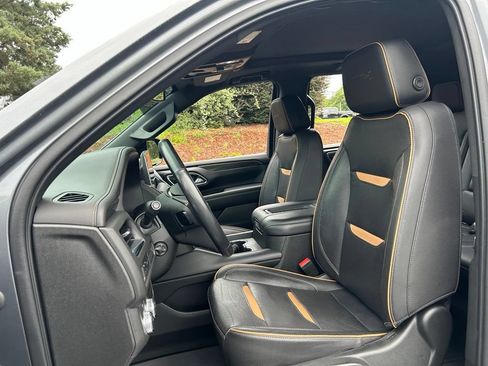 Used 2022 GMC Yukon AT4 AWD/4WD image 39