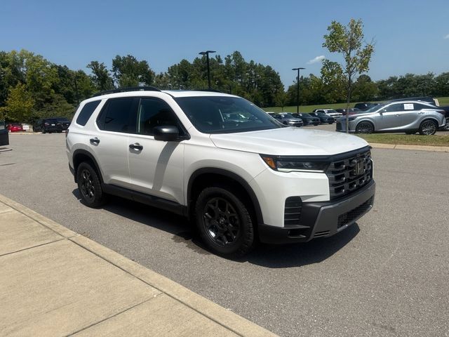 New 2026 Honda Pilot TrailSport image 6
