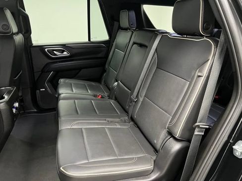 Used 2024 GMC Yukon SLT AWD/4WD image 47
