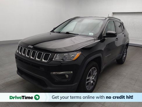 Used 2019 Jeep Compass Latitude w/ Popular Equipment Group image 1