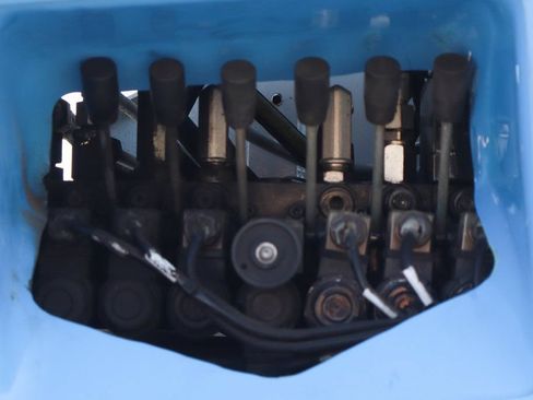 Used 2019 Ford F650 2WD Regular Cab Super Duty image 13