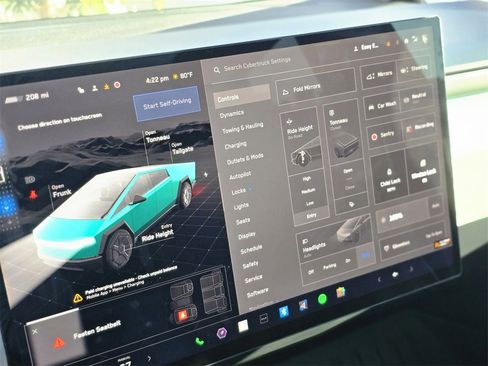 Used 2024 Tesla Cybertruck AWD Crew Cab image 23