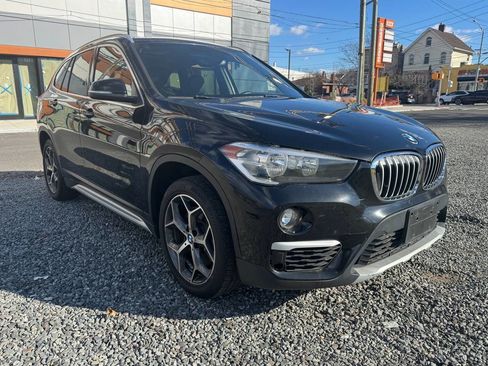 Used 2018 BMW X1 xDrive28i w/ Convenience Package image 3