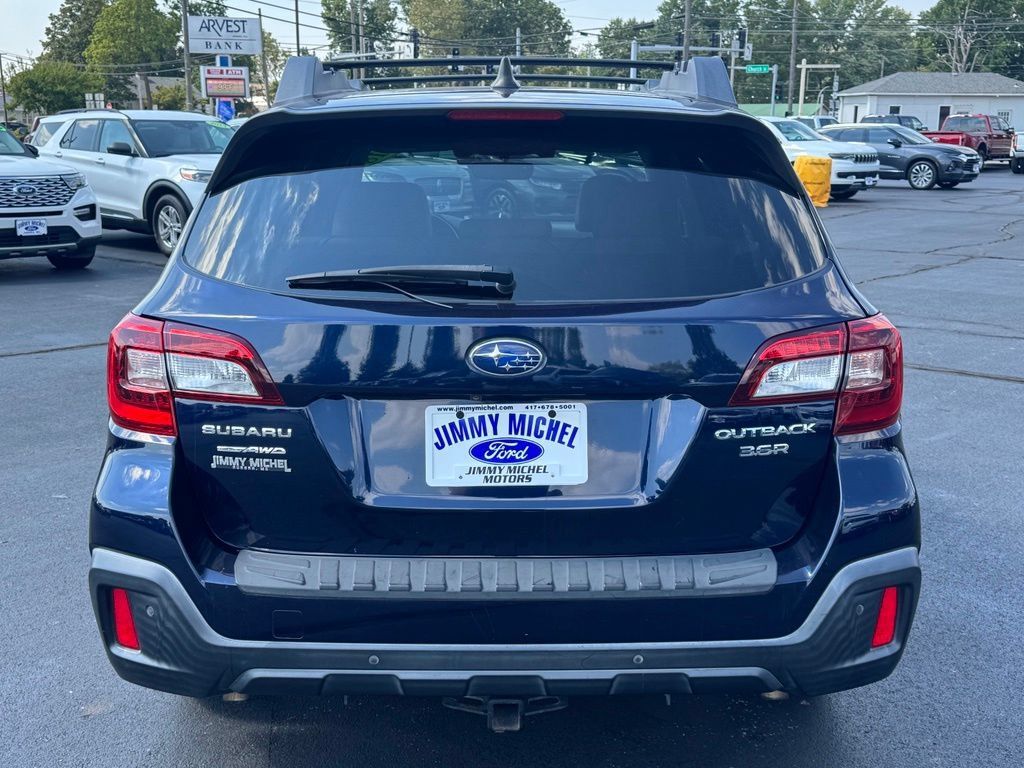 Used 2018 Subaru Outback 3.6R Limited AWD/4WD image 27