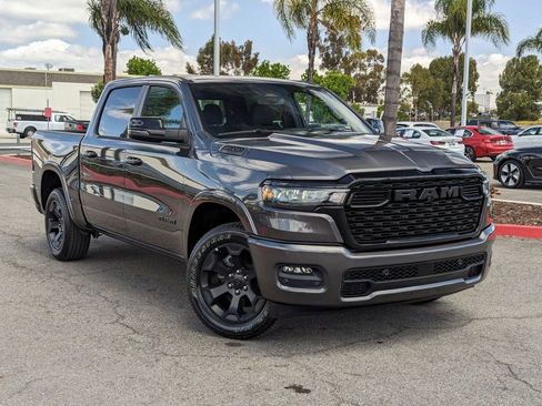 Used 2026 RAM 1500 Big Horn w/ Night Edition AWD/4WD image 9