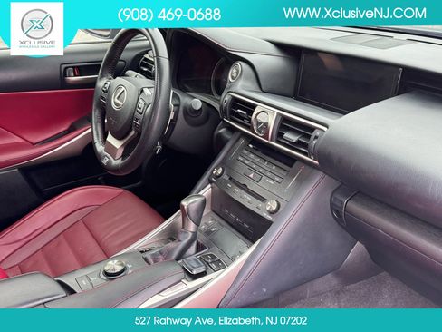Used 2019 Lexus IS 300 F Sport w/ F Sport Package image 19