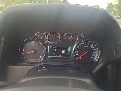 Used 2018 GMC Yukon SLT w/ Open Road Package image 18