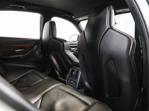 Used 2018 BMW M3 image 30